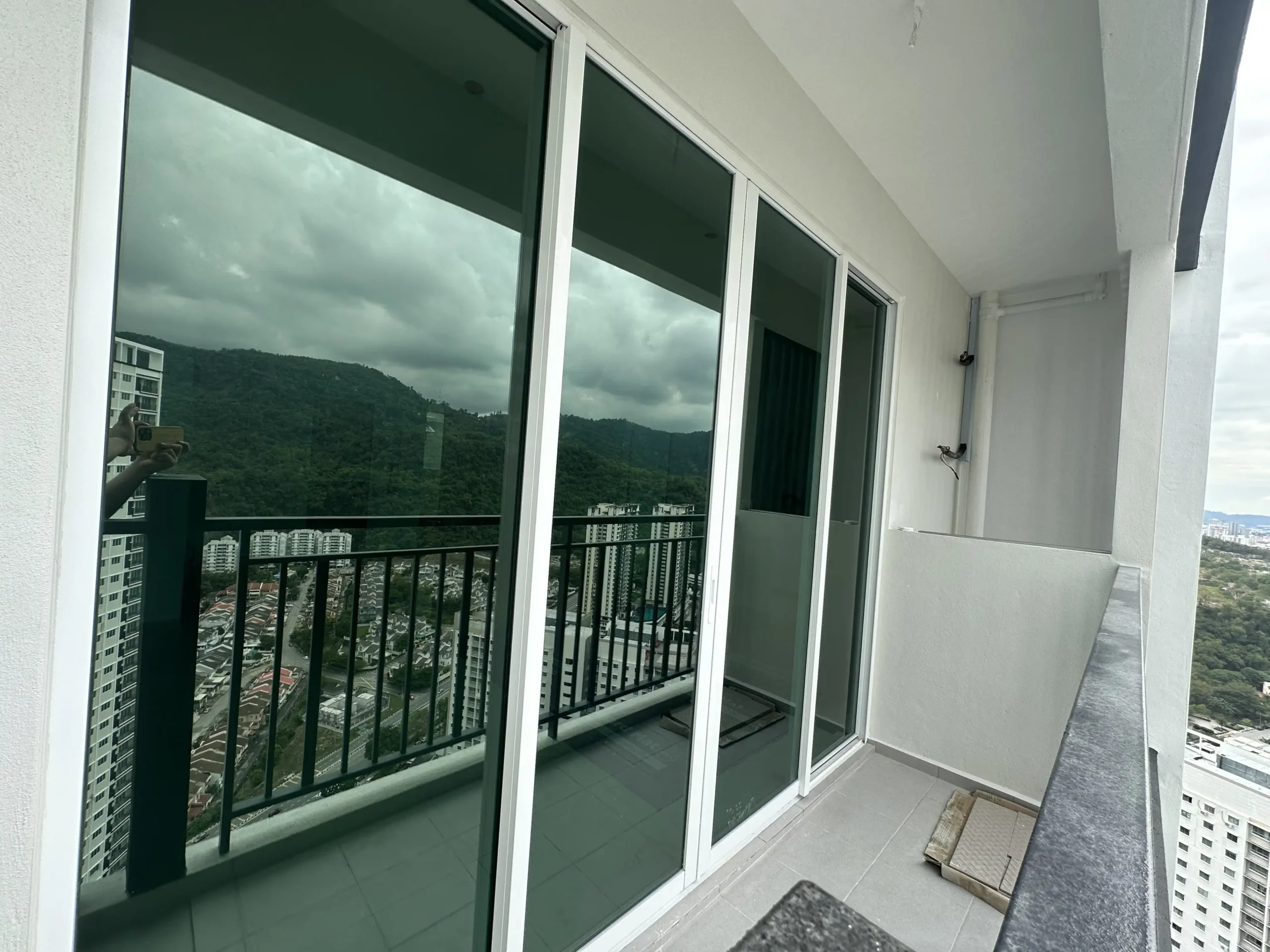 Home & Office Window Tinted (2)