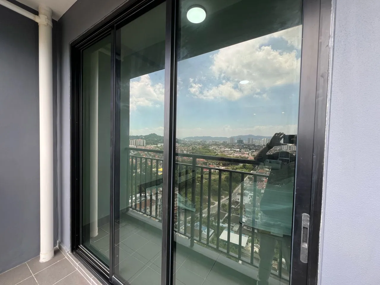 540228d8-8960-48f3-9401-98e2deda6a49